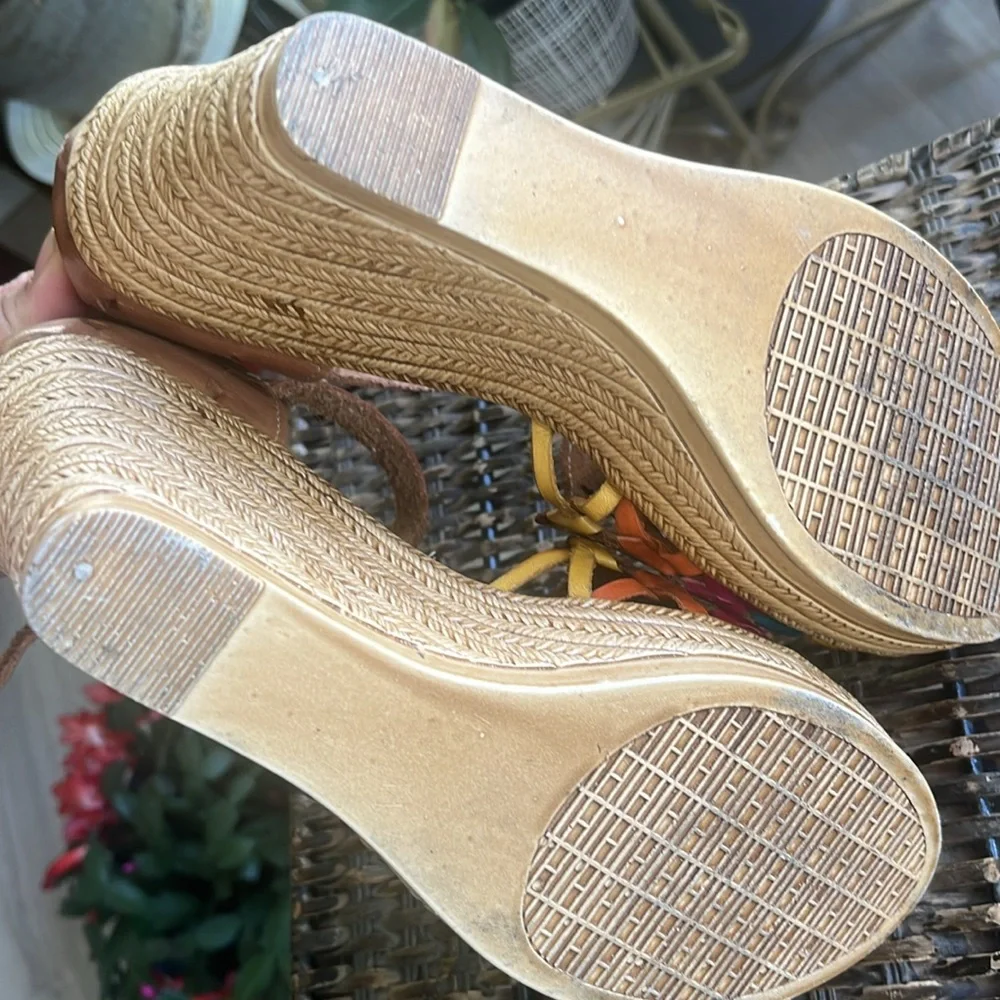 Mexican man made wedge espadrille flower detail colorful size 9 - Picture 9 of 10